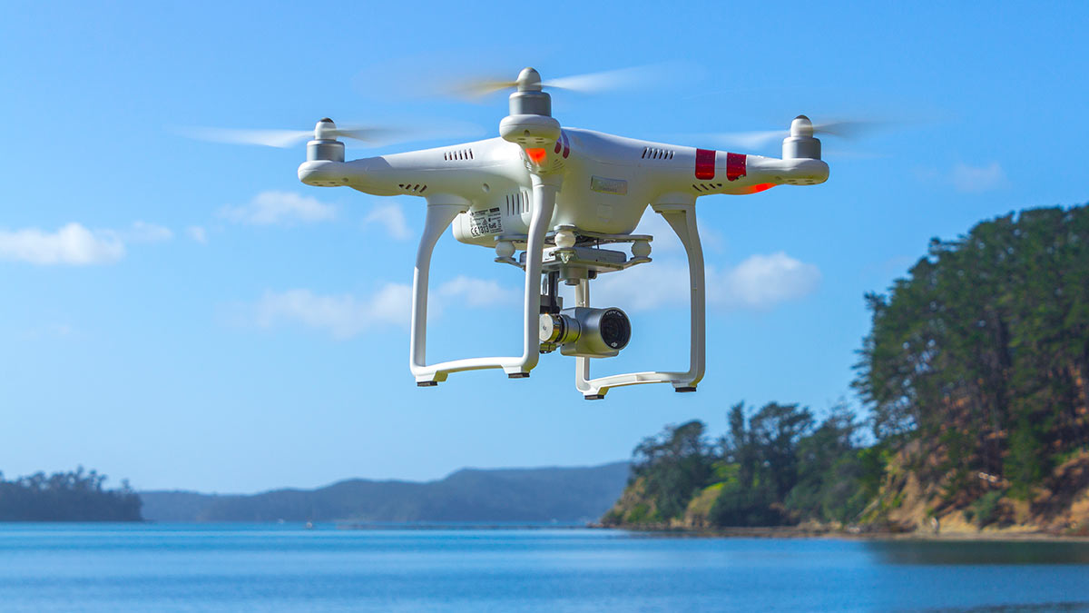 Изучение водоемов с помощью дронов